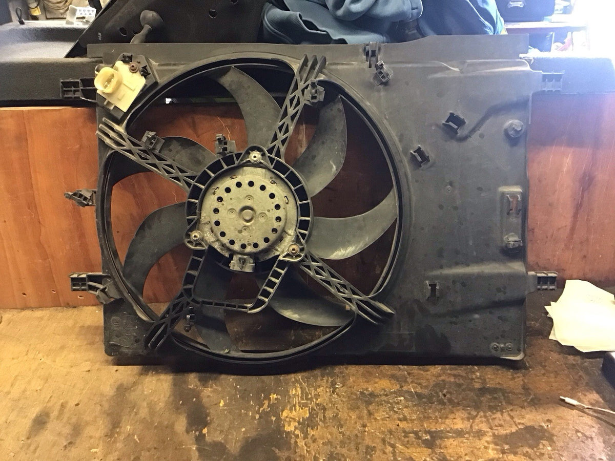 VAUXHALL CORSA D  RADIATOR FAN COWLING 13453788 2010 20146
