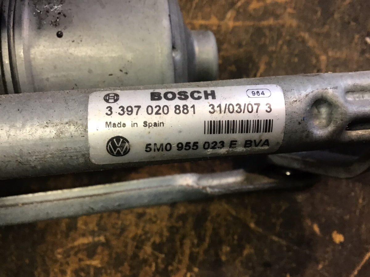 VOLKSWAGEN GOLF PLUS PASSENGER SIDE WIPER MOTOR & LINKAGE 2005 20134