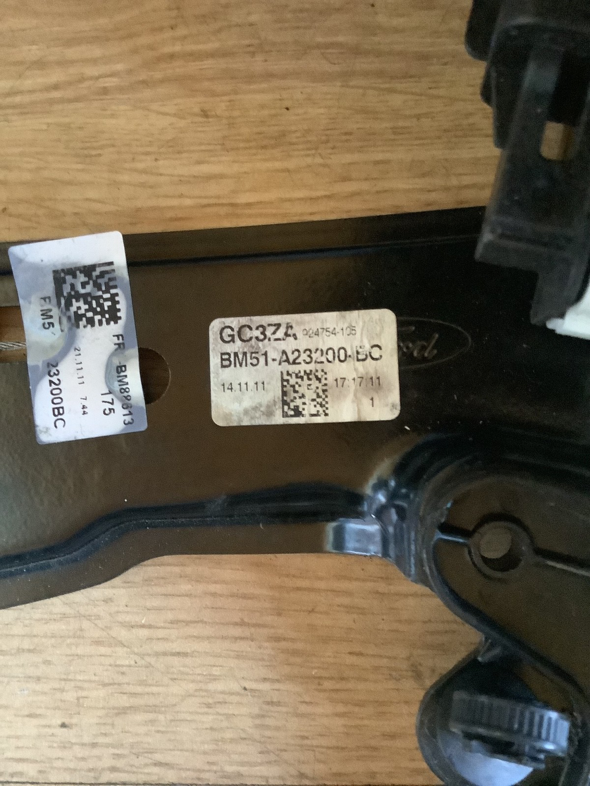 FORD FOCUS MK3 WINDOW REGULATOR DRIVER O/S SIDE ELECTRIC BM51 A23200 BC 2011 185