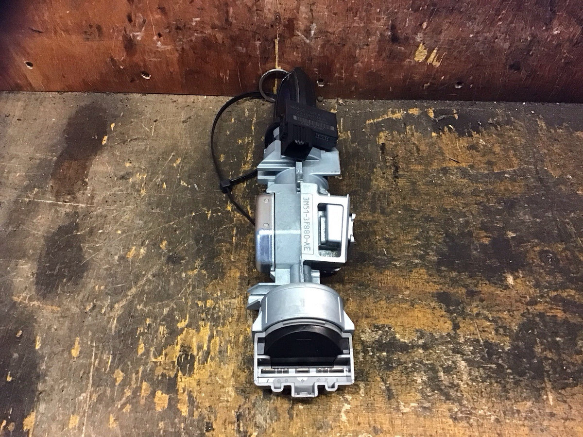 FORD C MAX  IGNITION BARREL LOCK AND KEY 3M51 3F880 AE 2010 20154