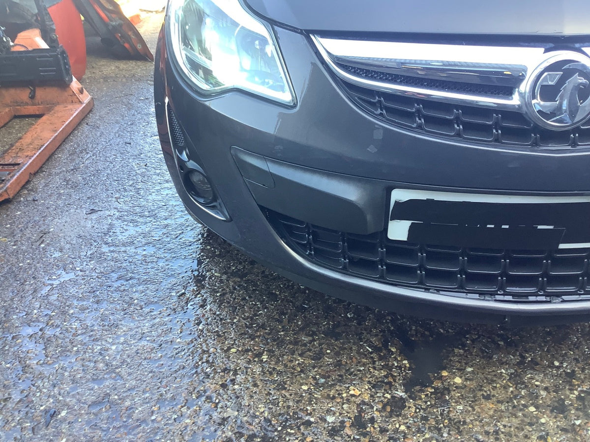 VAUXHALL CORSA D FRONT BUMPER PHAMTOM GREY Z190 3 DOOR  2006-20142