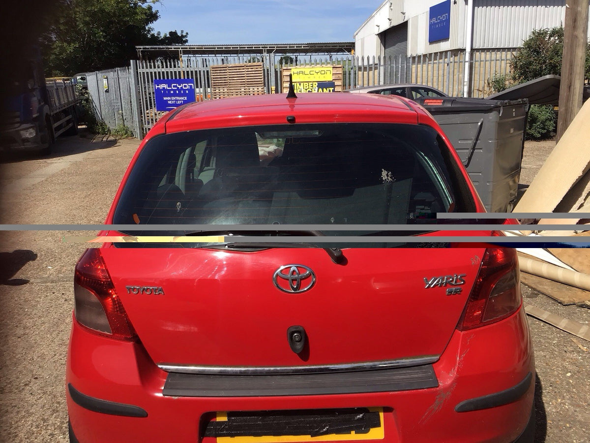 TOYOTA YARIS MK2 TAILGATE IN SUPER RED PAINT CODE 3P0 2006 20102