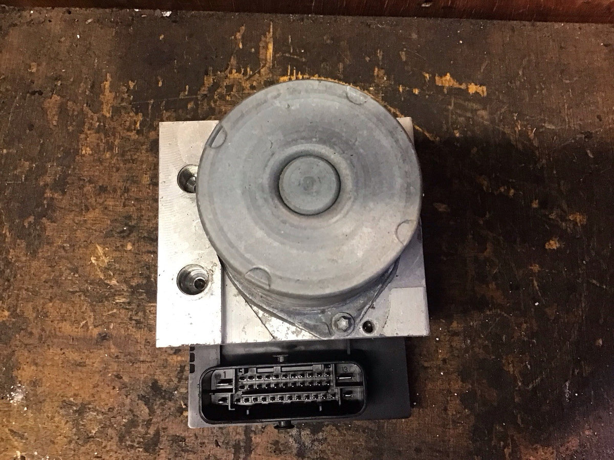MERCEDES A CLASS W169 ABS PUMP MODULE 0265230870 A0064316712 2005 20124