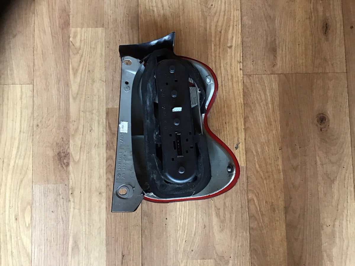 SMART FORTWO BRABUS PASSENGER'S SIDE N/S REAR LIGHT 2007 20144