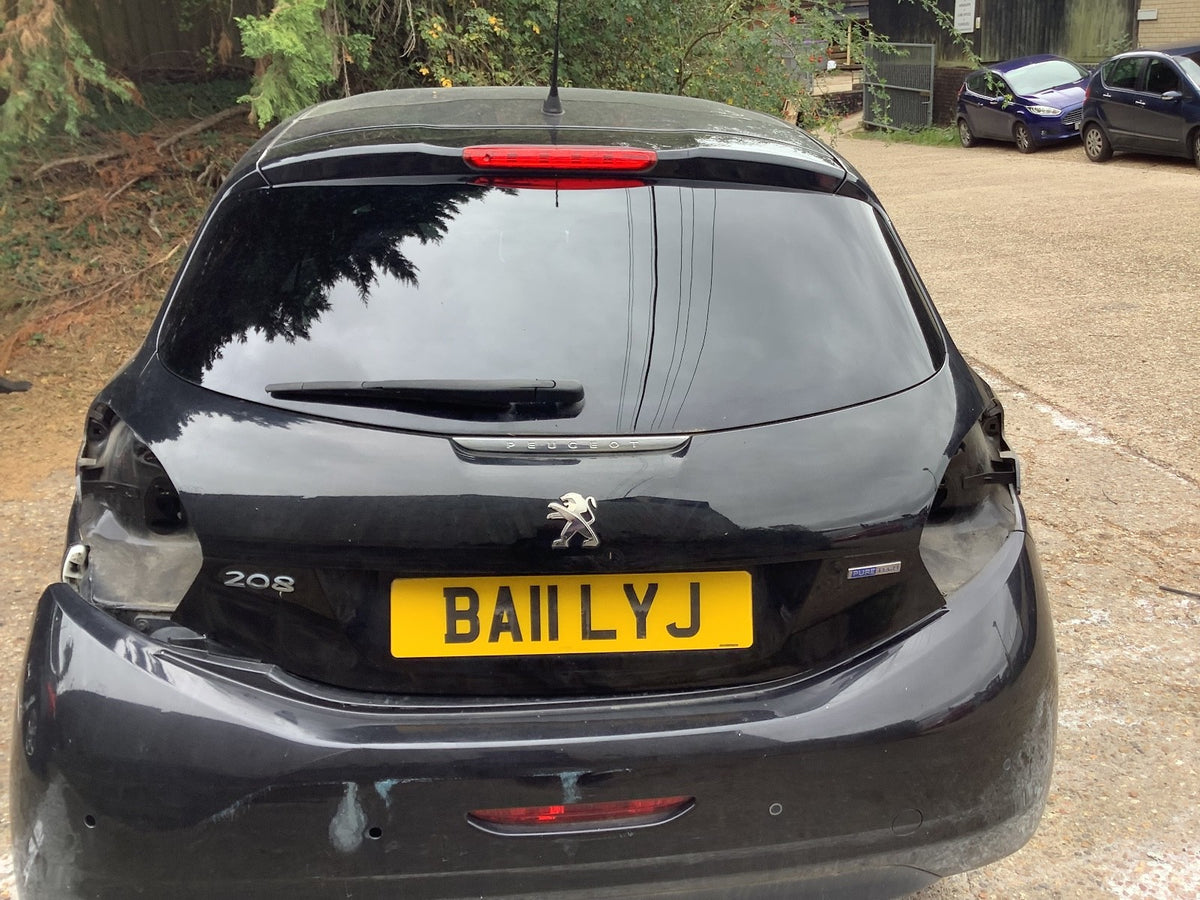 PEUGEOT 208 TAILGATE NOIR PEARL BLACK KTV 2013 20180