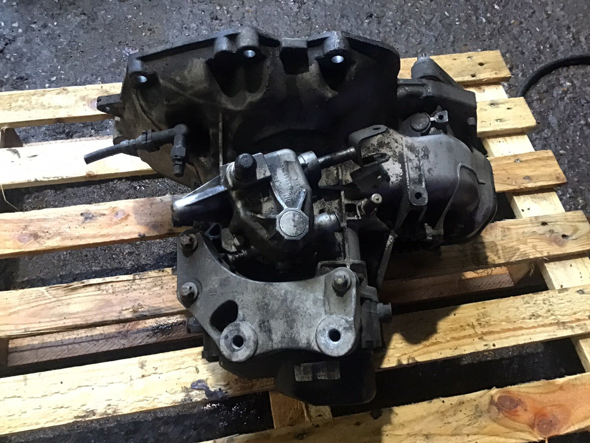 VAUXHALL CORSA D GEARBOX 1.2 PETROL CODE 2U W429 PETROL 5 SPEED MANUAL 2009 20147