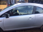 VAUXHALL CORSA D PASSENGER'S SIDE N/S FRONT DOOR STAR SILVER Z157 3 DOOR 2006 142
