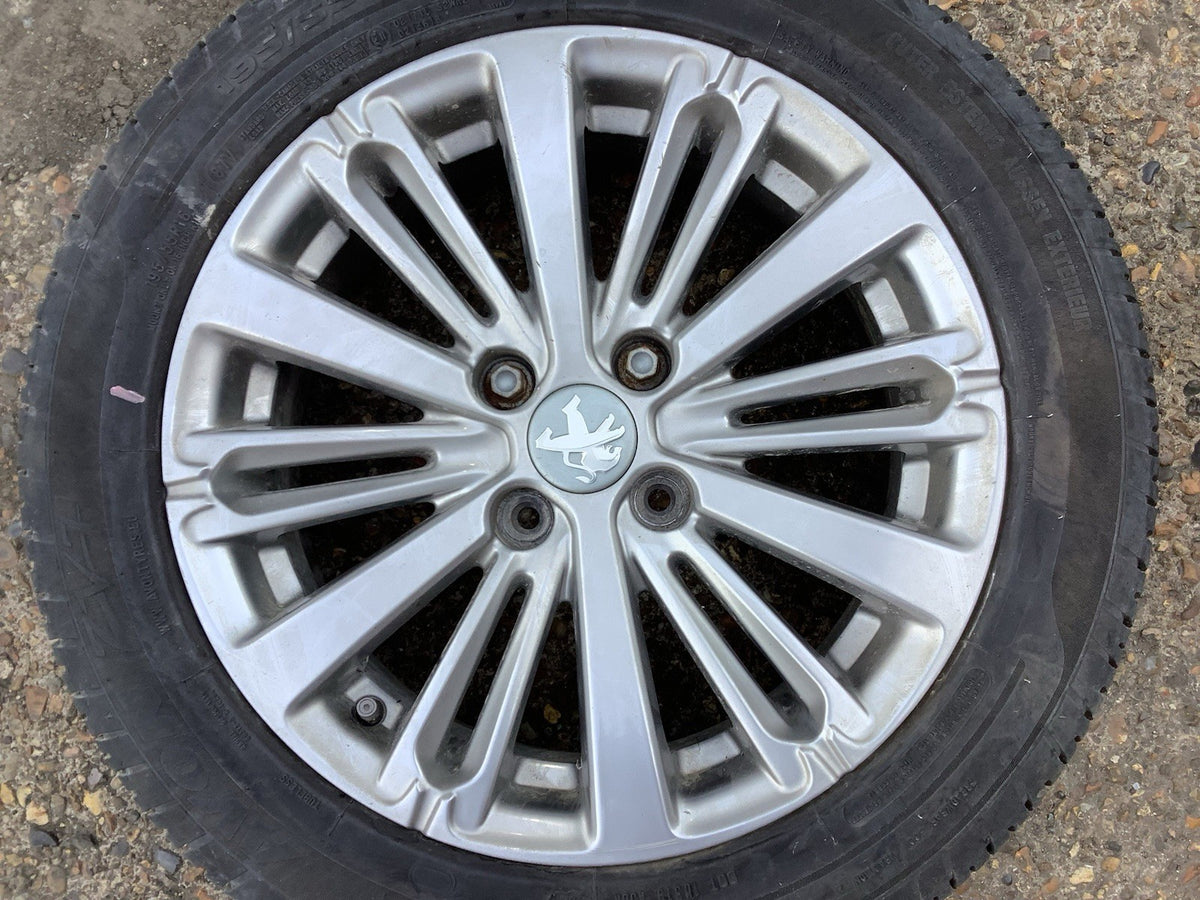 PEUGEOT 208 ALLOY WHEEL 16'' 9808137577 TYRE 195X55X15 2012 20193