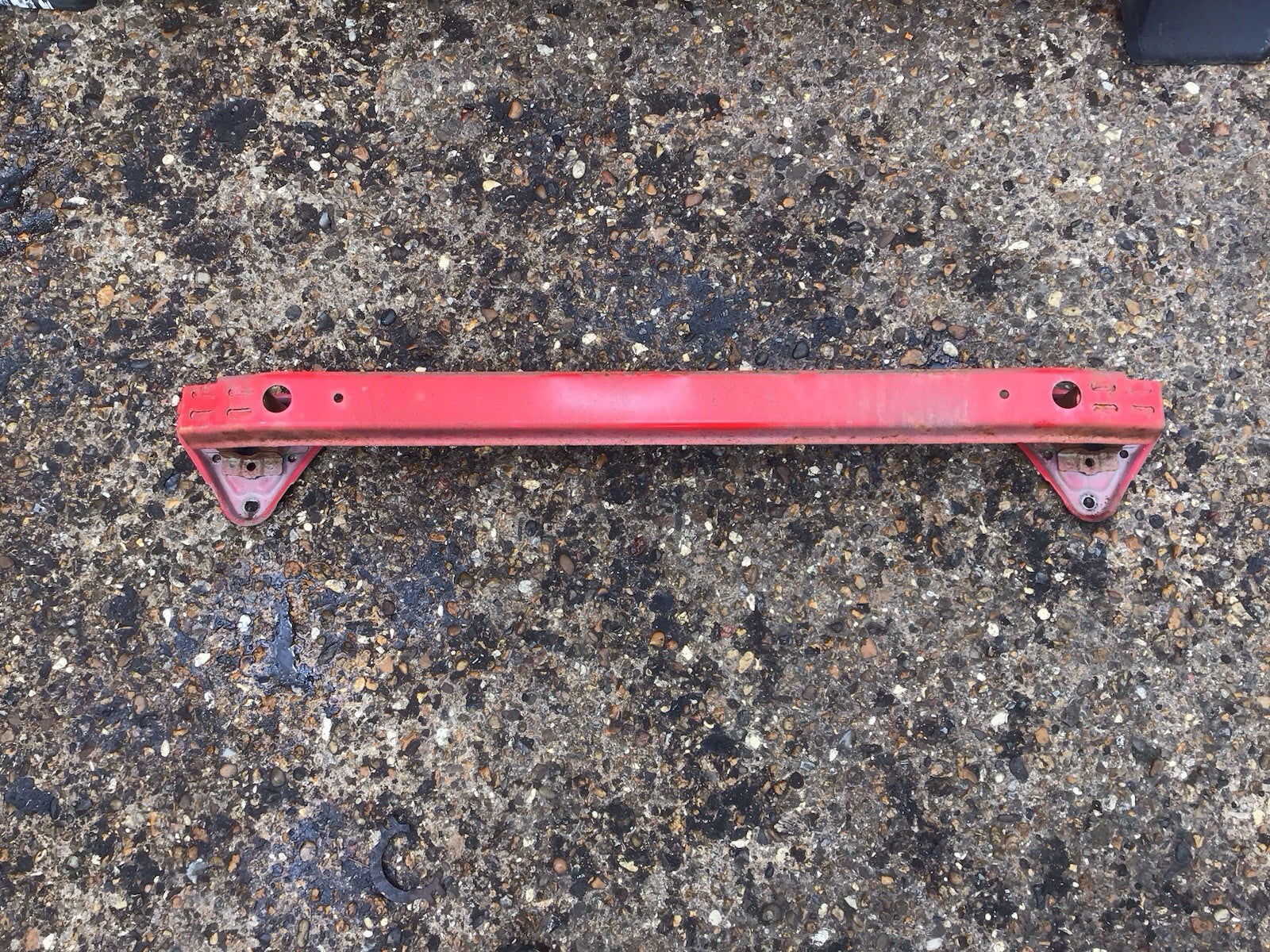 TOYOTA YARIS MK2 REAR SUPPORT BAR CRASH BAR 2007 20110