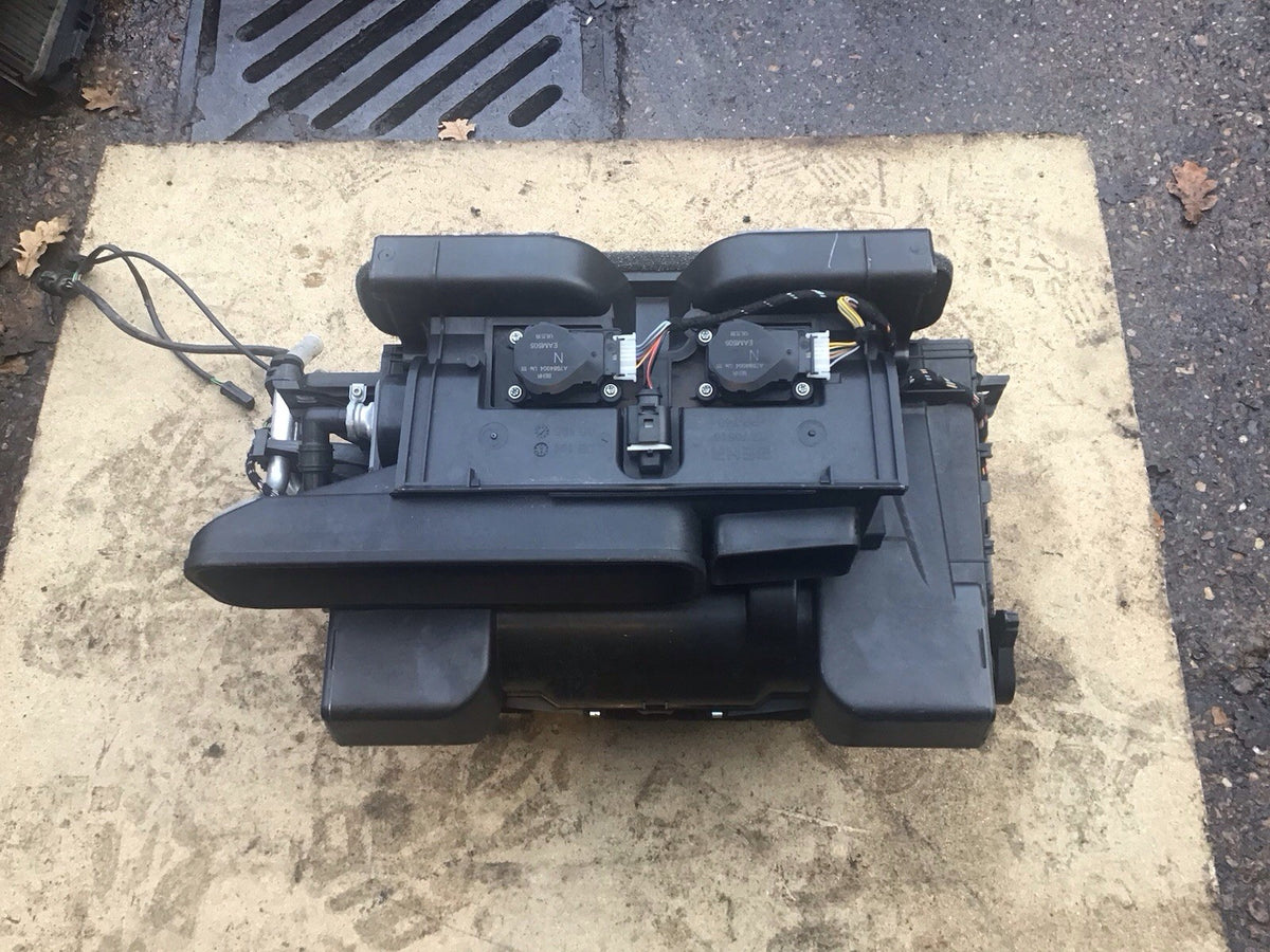 MAN TGX E6 HEATER MATRIX WITH MOTOR 81.61900 64613
