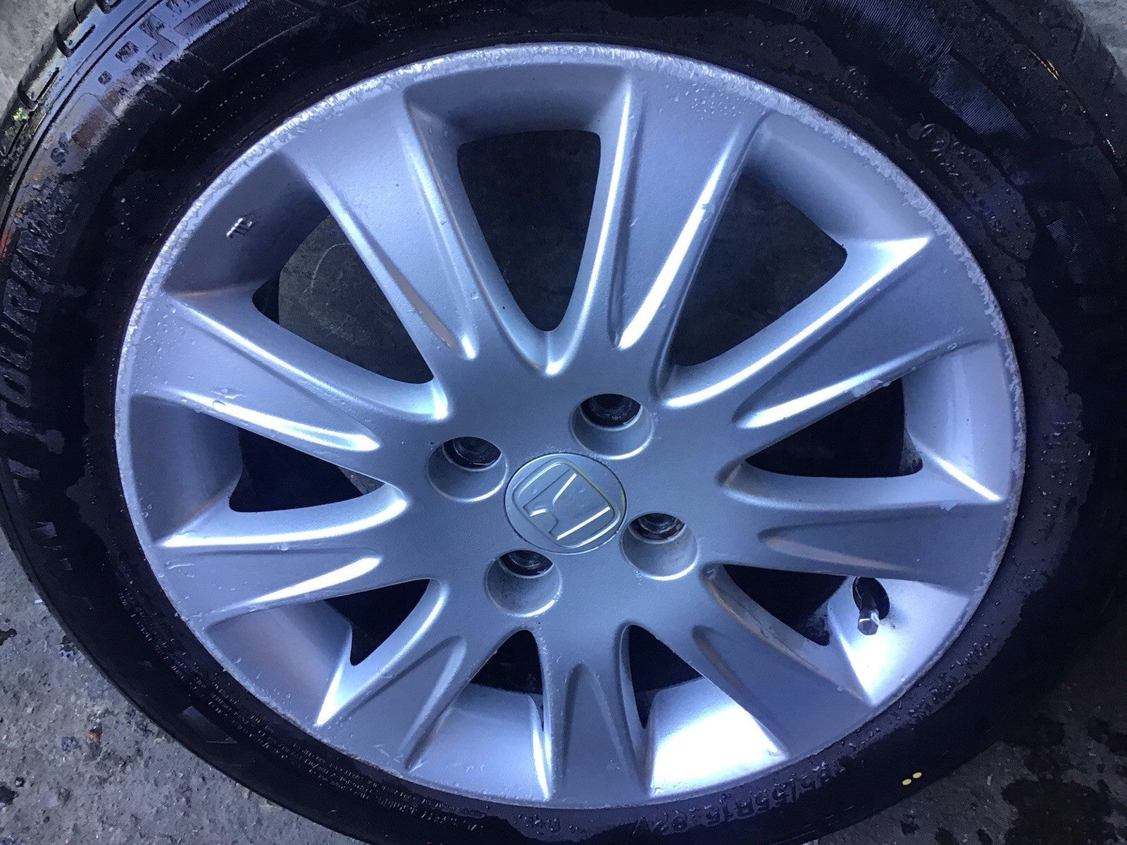 HONDA  JAZZ ALLOY WHEEL 15'' TYRE 185X55X15 SAA 560F1