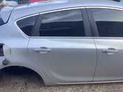 VAUXHALL ASTRA J DRIVER'S SIDE O/S REAR DOOR SOVERIGN SILVER Z176 2009 20152