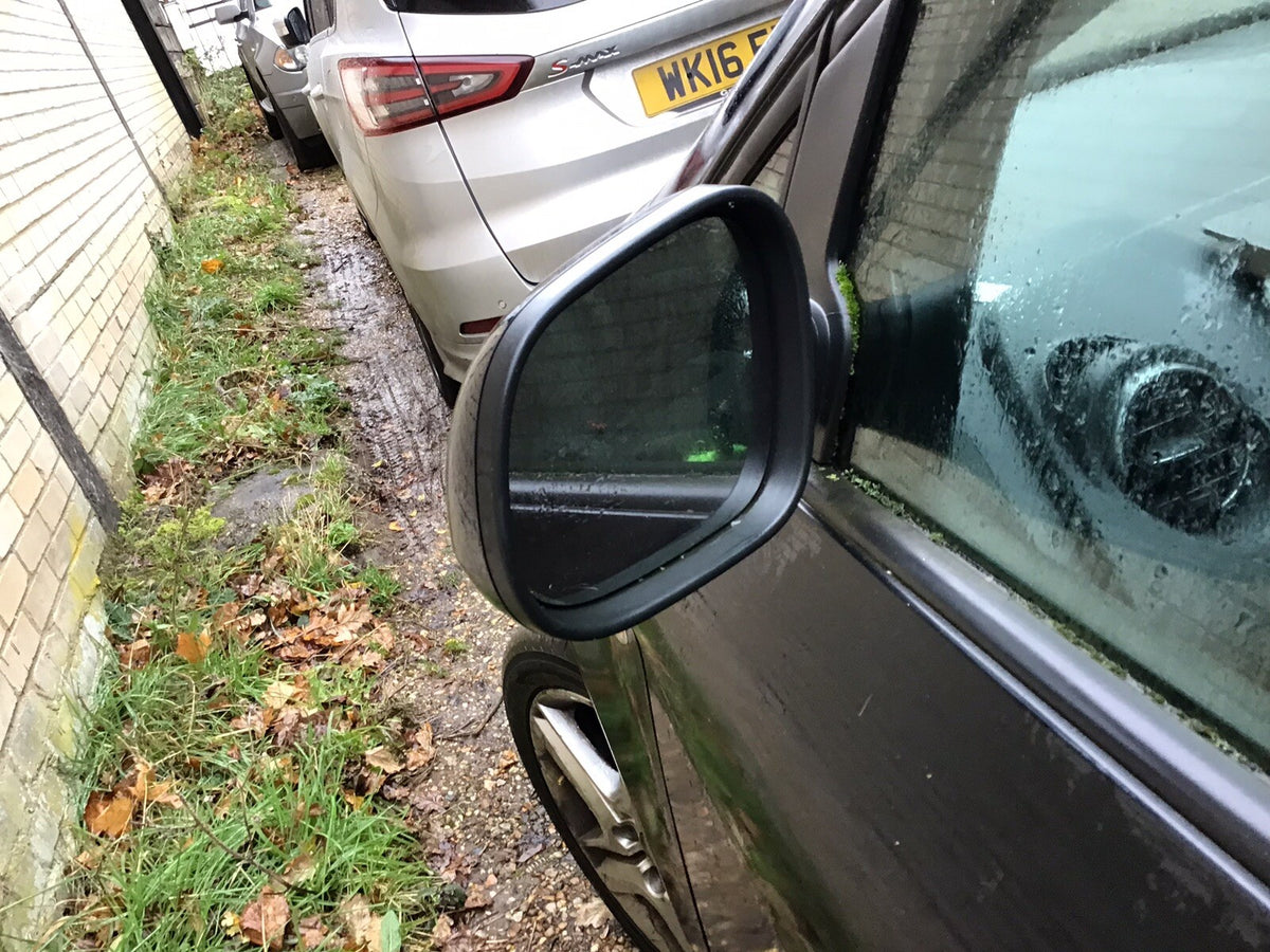 SEAT ALTEA PASSENGER SIDE DOOR MIRROR PHANTOM BLACK METALLIC LZ9Y 2009 20144