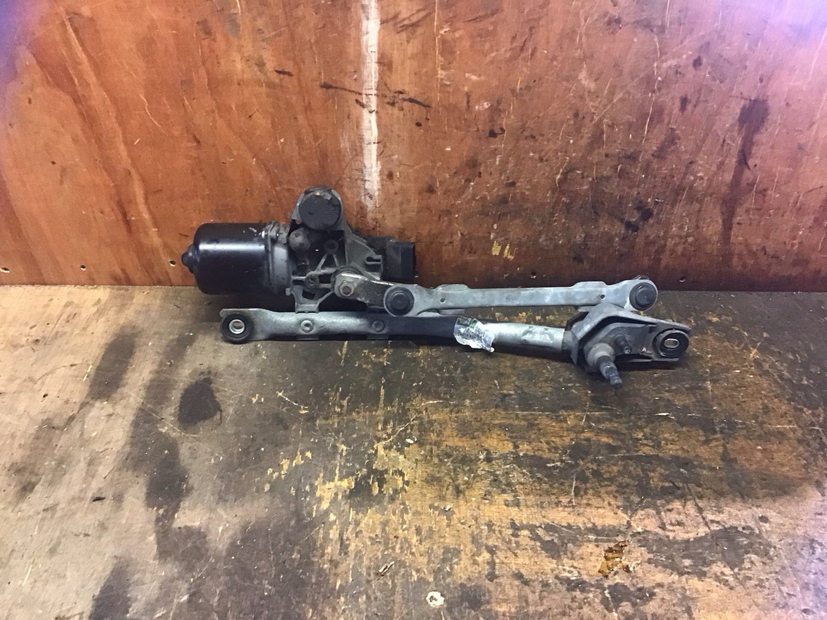 PEUGEOT 107 TOYOTA AYGO FRONT WIPER MOTOR LINKAGE 2005 20120