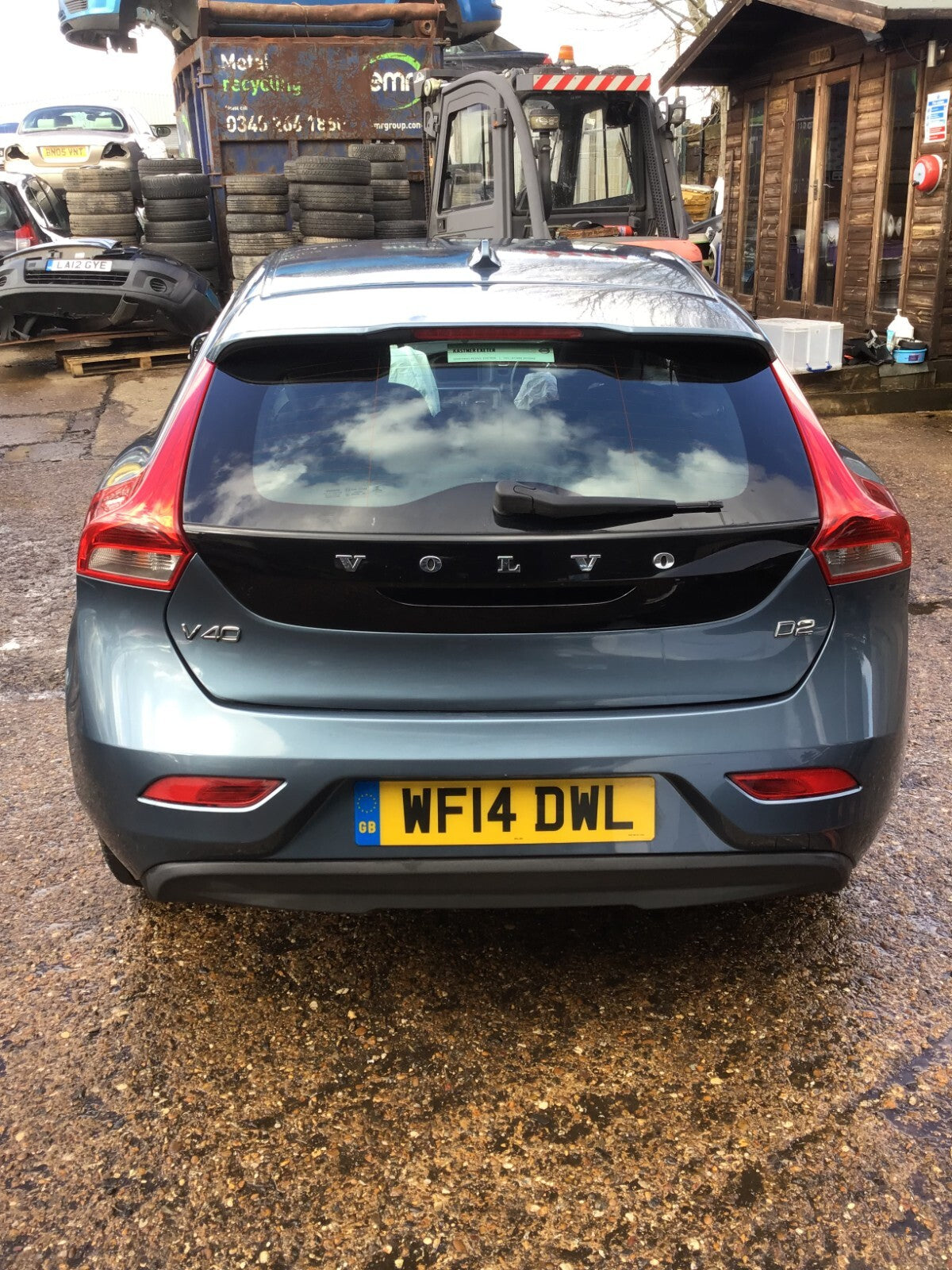 VOLVO V40 TAILGATE IN BIARRITZ BLUE 5 DOOR MODEL  2012 20192