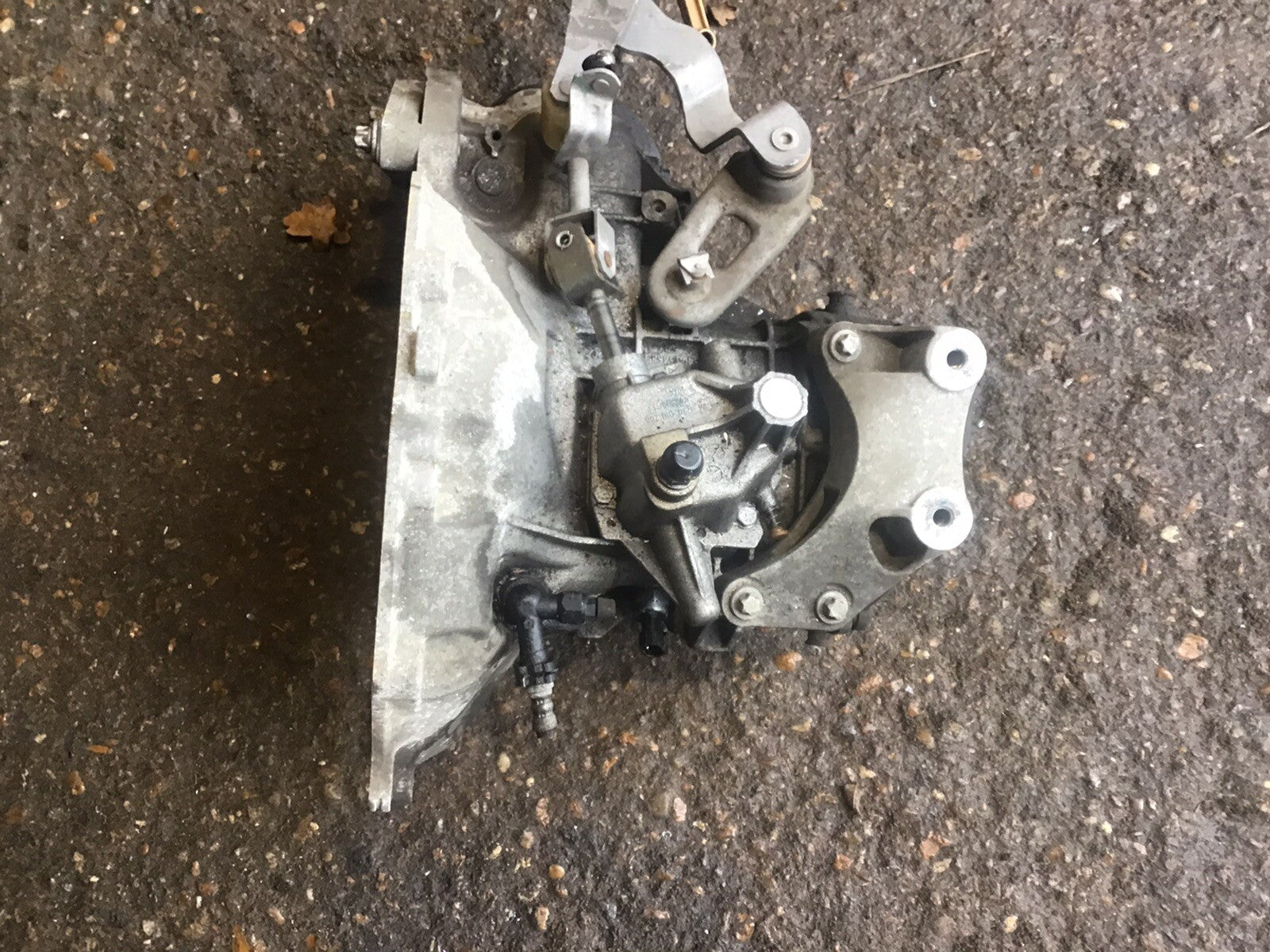 VAUXHALL CORSA D GEARBOX MANUAL 1.2 PETROL CODE ML5 5 SPEED 2010 20140