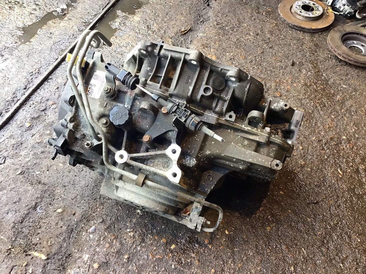 VAUXHALL CORSA E 1.4 PETROL AUTOMATIC GEARBOX CODE 5GPS 63000 2015 20198