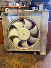 CITROEN C1 1.0 PETROL RADIATOR FAN COWLING  16360 0Q020 2005 20134