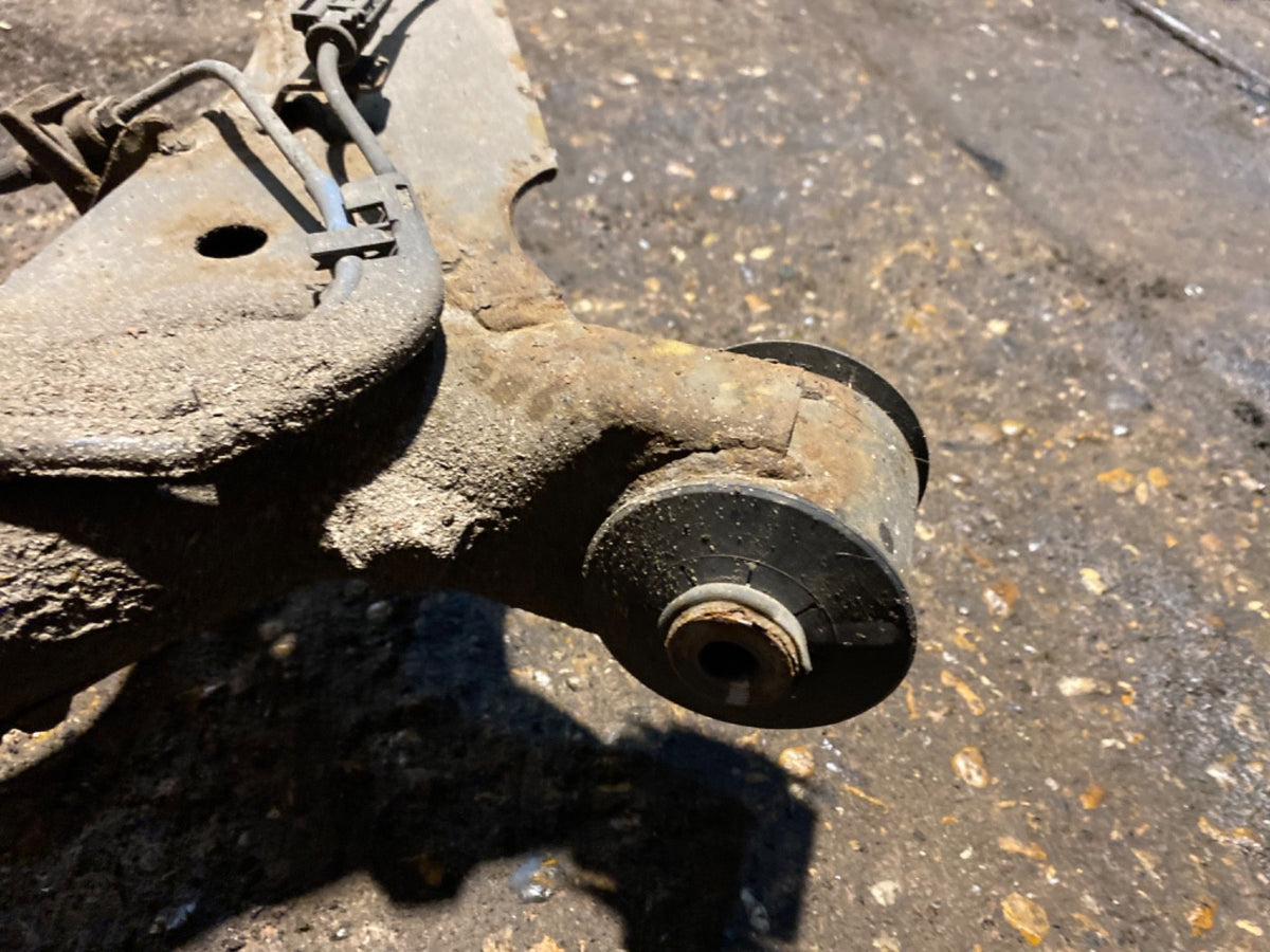 HONDA JAZZ MK2 REAR AXLE DISK BRAKES WITH ABS 2002 20086