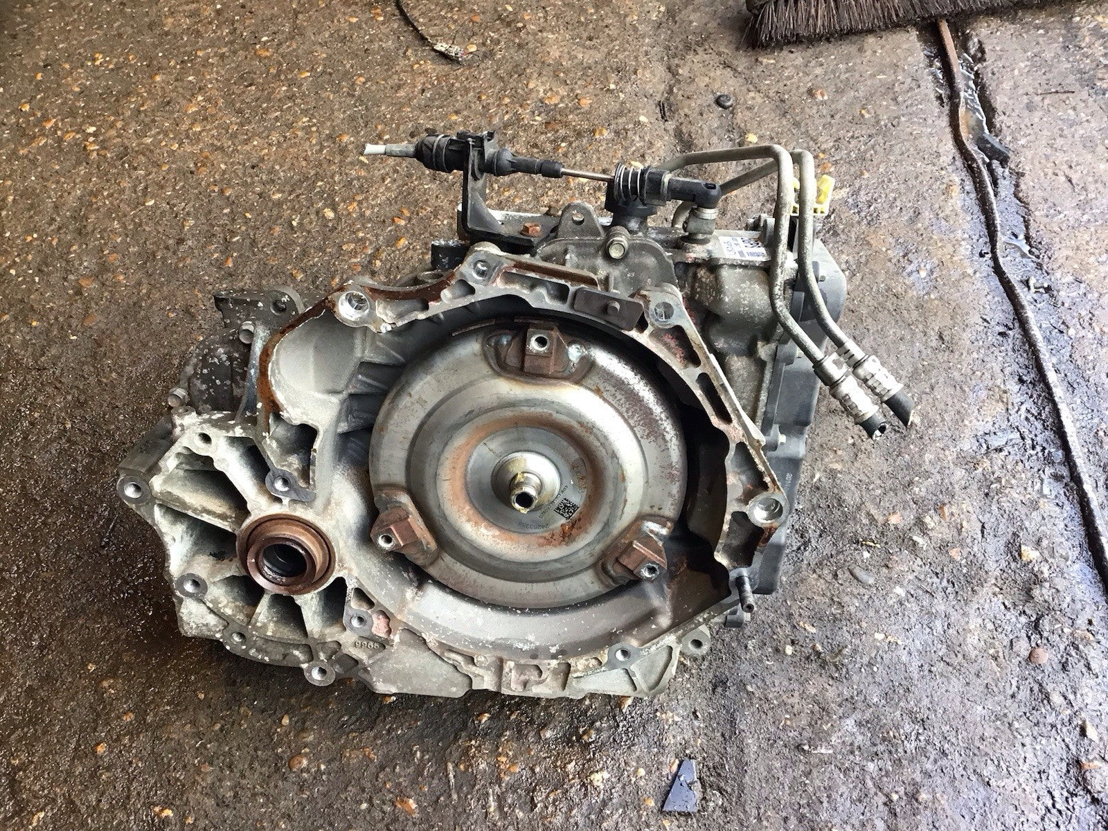 VAUXHALL CORSA E 1.4 PETROL AUTOMATIC GEARBOX CODE 5GPS 63000 2015 20190