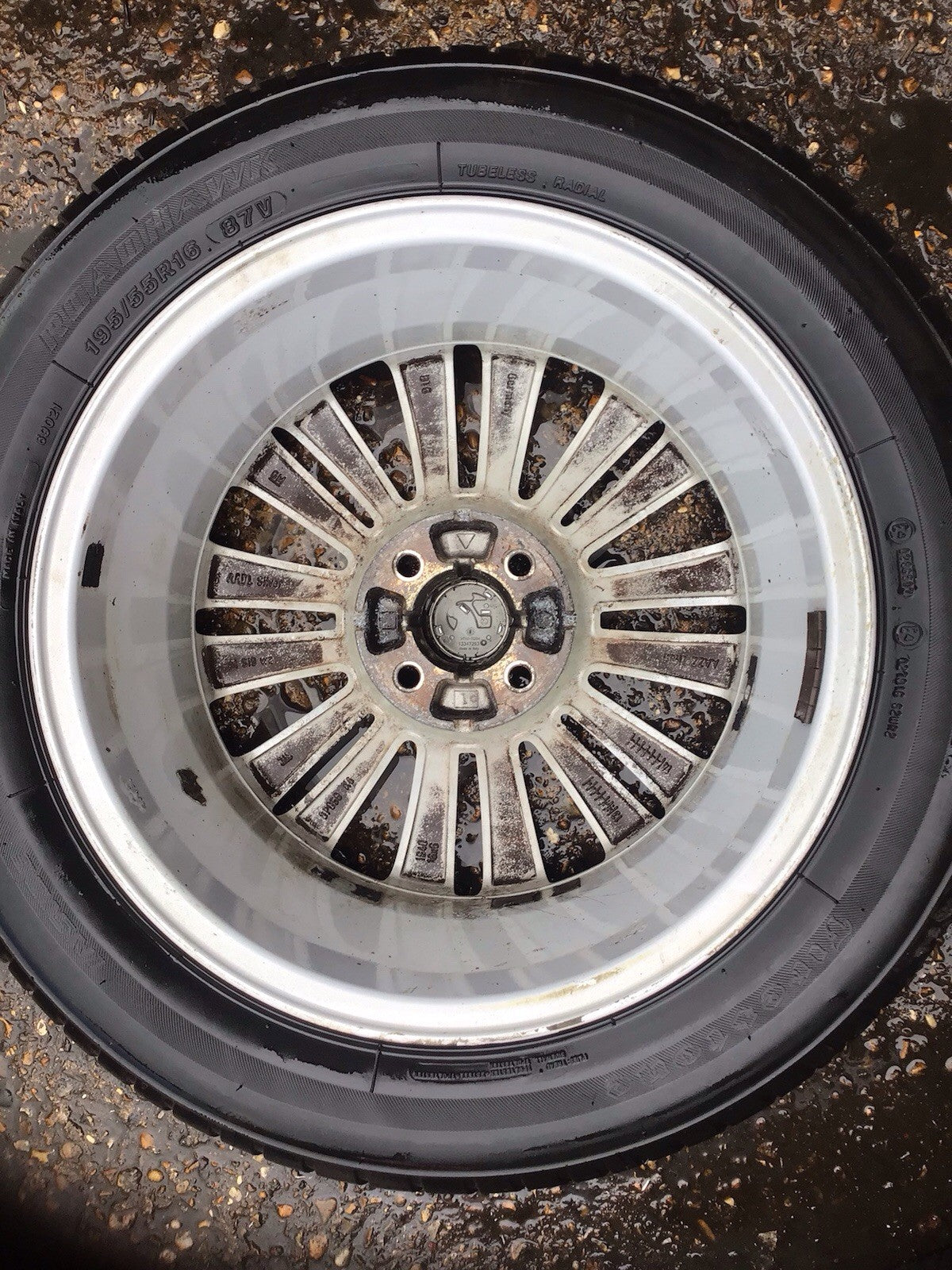 PEUGEOT 207 ALLOY WHEEL 15'' 9686100080 TYRE 205X55X15 2006 20129