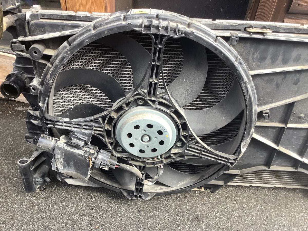 VAUXHALL CORSA E 1.4 PETROL AUTOMATIC RADIATOR PACK COWLING 8C8441000 2015 20199