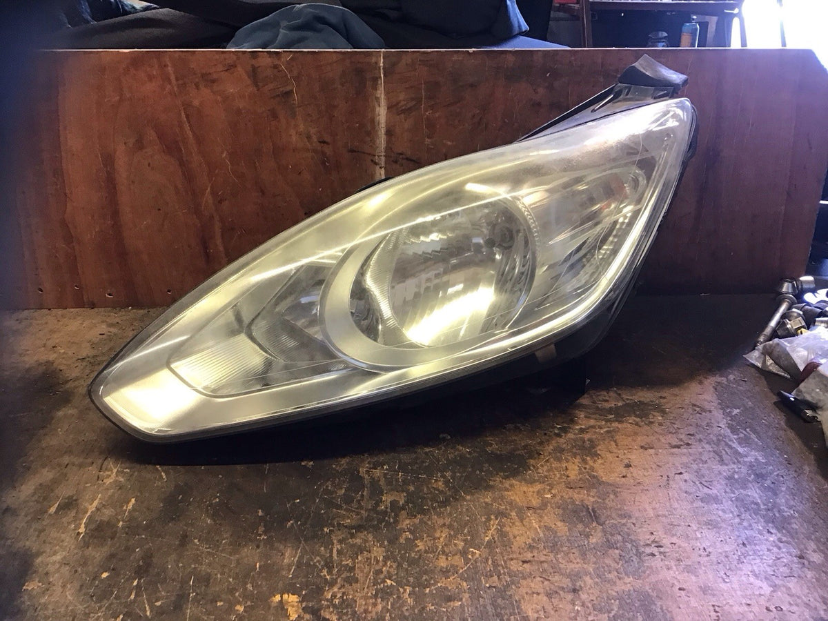 FORD C MAX  PASSENGER'S SIDE N/S HEADLIGHT AM5113W030BF 2010 20152