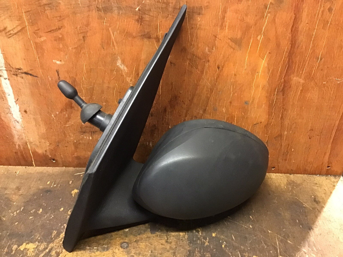 TOYOTA AYGO PASSENGER'S SIDE N/S DOOR MIRROR MANUAL 87940 0H021 2005 20140