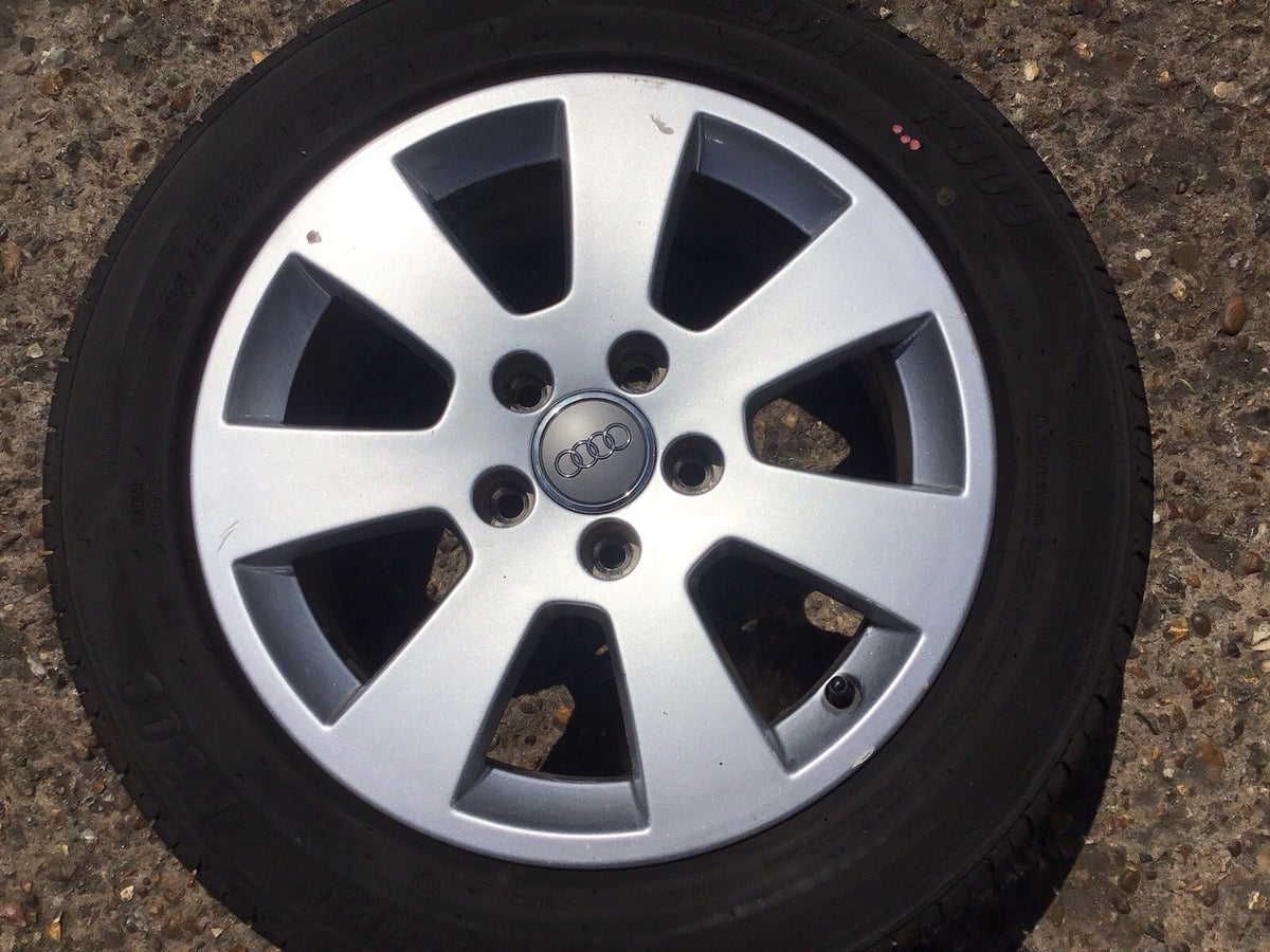 AUDI A3 8P ALLOY WHEEL 16'' TYRE 205X55X16 8P0601025A 2004 20082