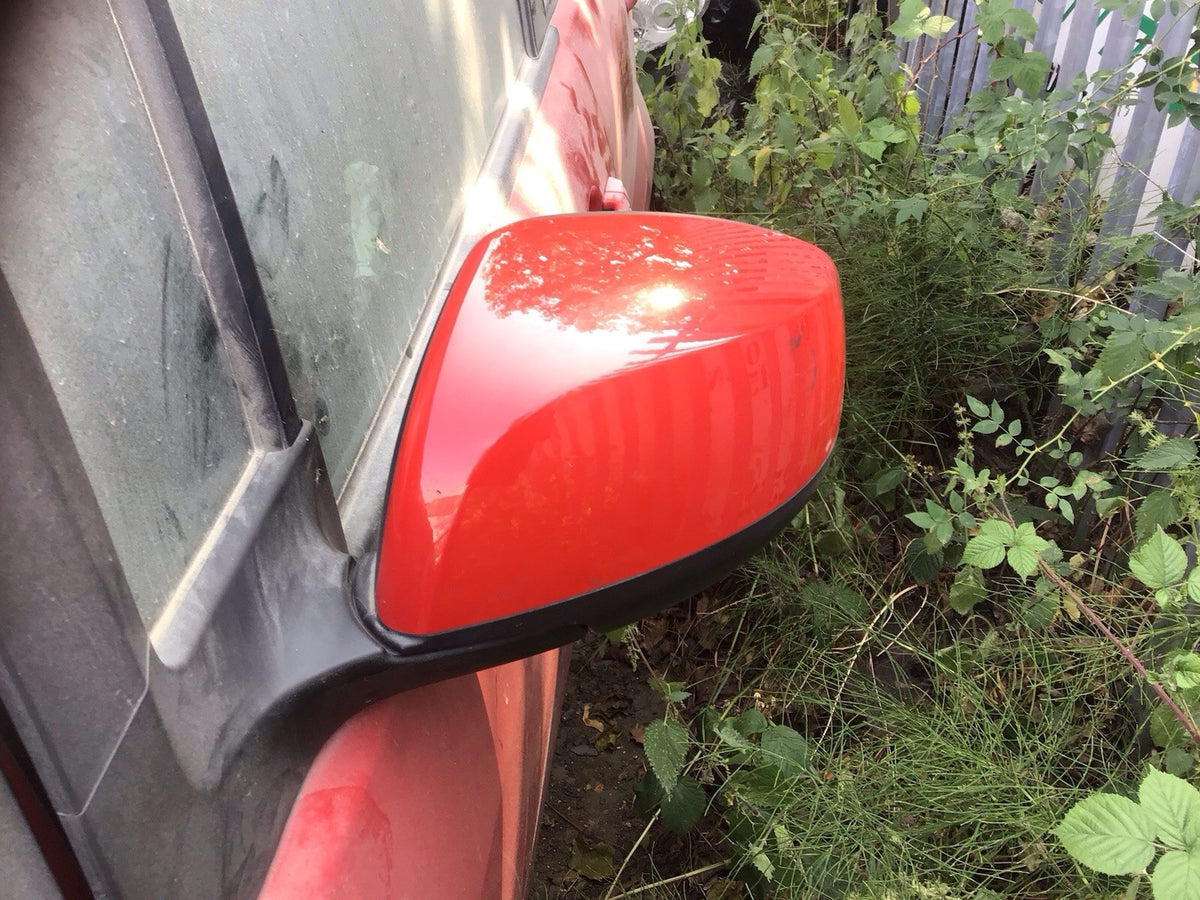 SUZUKI SPLASH PASSENGERS SIDE N/S DOOR MIRROR IN BLAZE RED CODE ZCFB 2008 20140