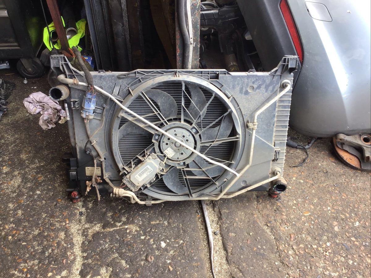 MERCEDES A CLASS W169  W245 RADIATOR PACK COWLING A1695002593 2005 20121