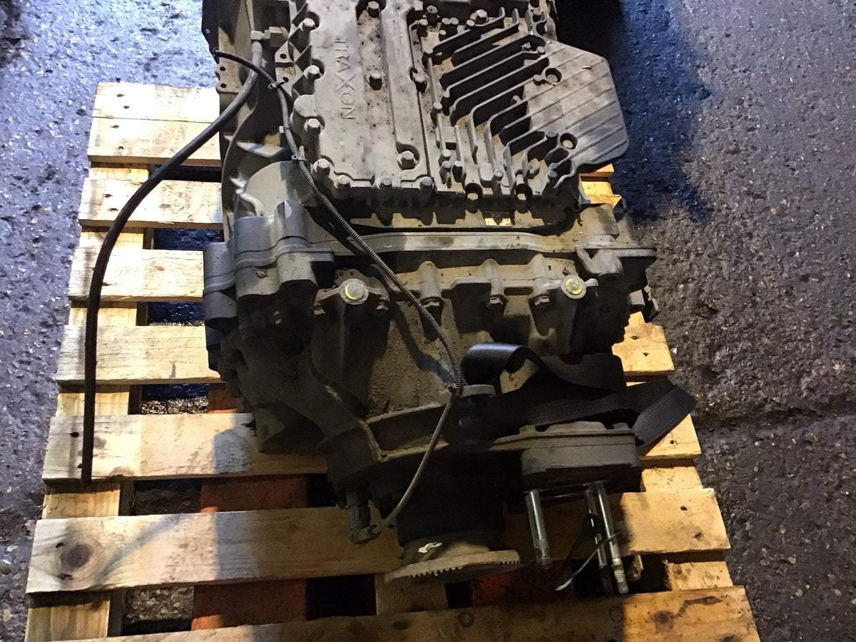 MAN TGX GEARBOX 81.32004 6407 TRAXTON 12.TX2620TD 1358001030 514000 KILOMETERS5
