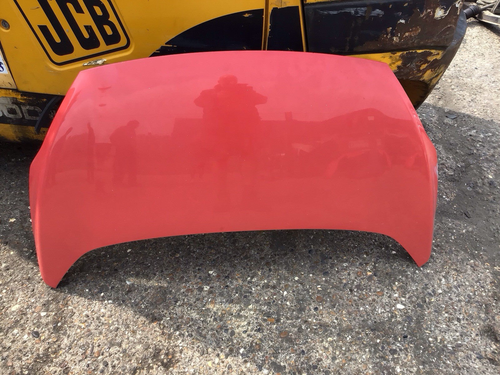 FORD KA BONNET SUNRISE RED NEEDS REPAIR 2009-20151
