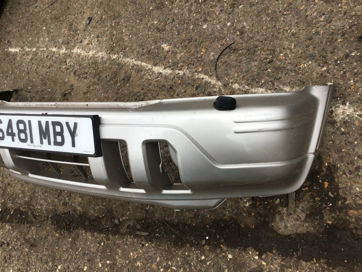 HONDA CR V MK1 FRONT BUMPER IN SILVER 1995 20017