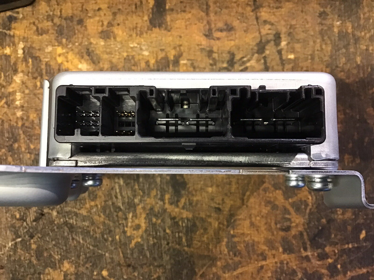 TOYOTA YARIS MK3 POWER STEERING ECU MODULE 89650 0D273 2012 20174