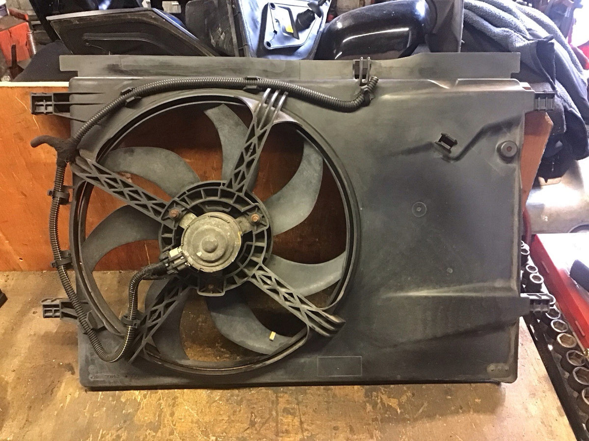 VAUXHALL CORSA  1.0 PETROL RADIATOR FAN COOLING 13263540 2010 20149