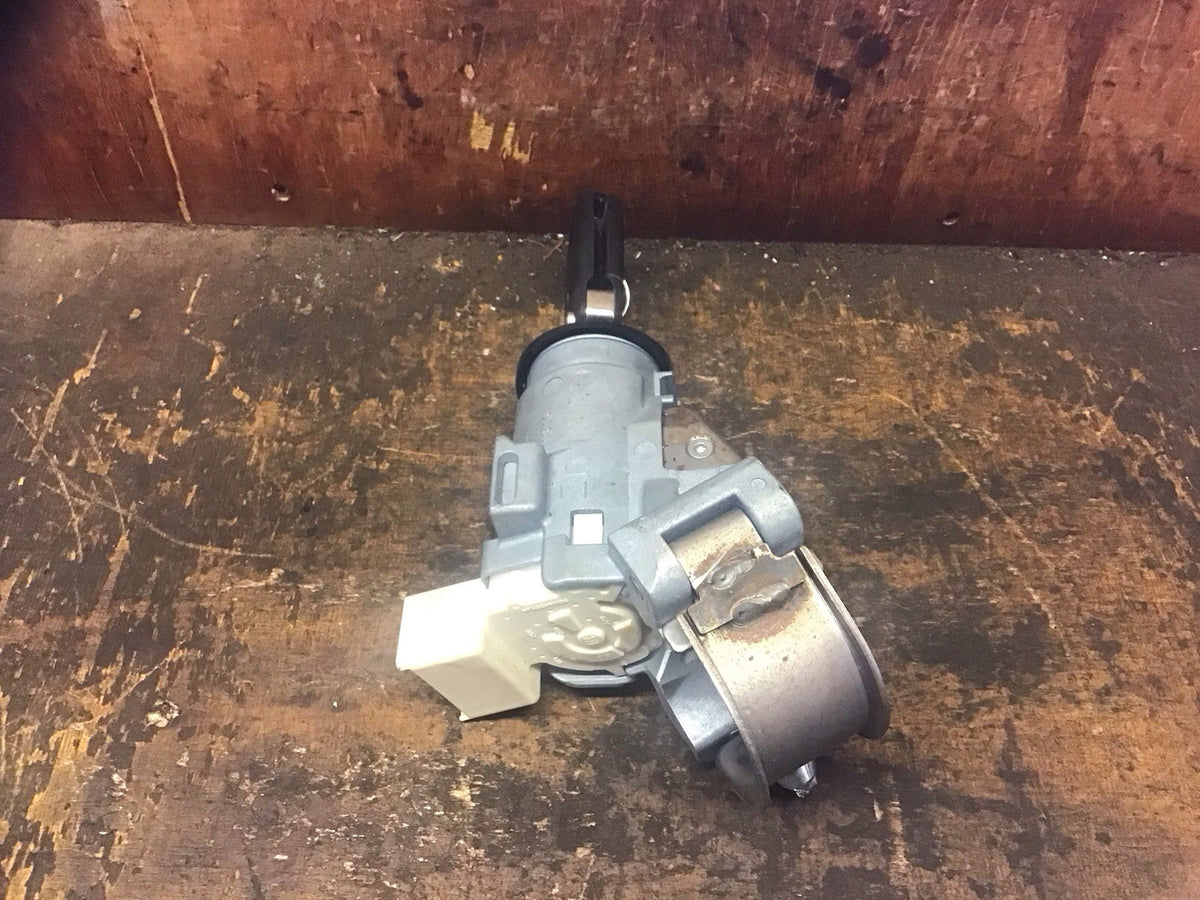 PEUGEOT 108 IGNITION BARREL LOCK AND KEY 89782 0H020 2015 20227