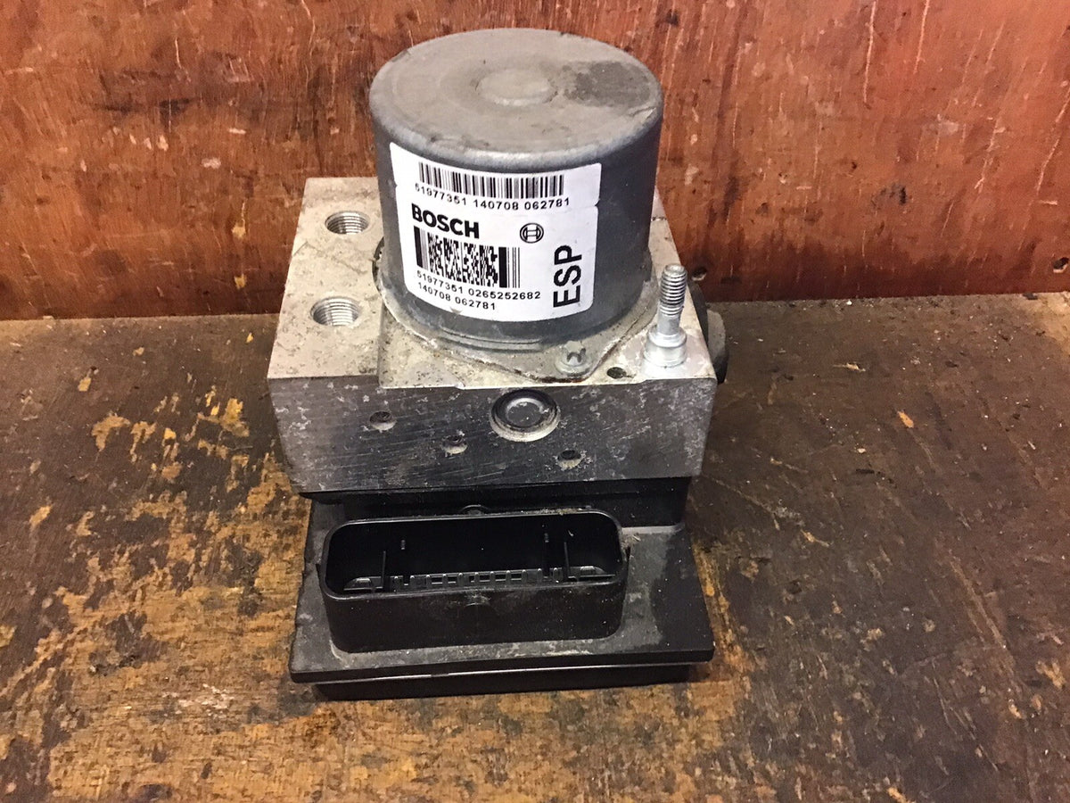 FORD KA  ABS PUMP MODULE 51977351 BOSCH 0265252682 2009 20163