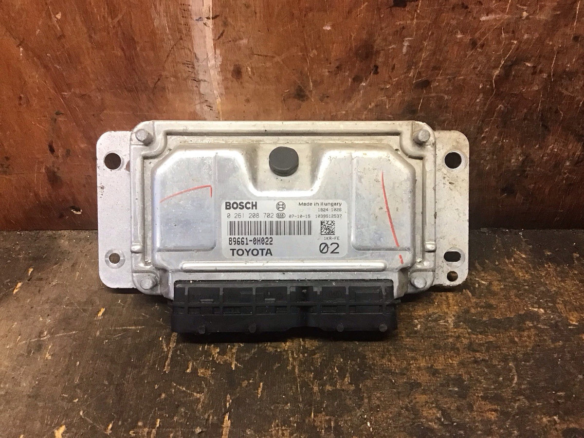 PEUGEOT 107 ENGINE ECU CONTROL MODULE 89661 0H022  02612087020