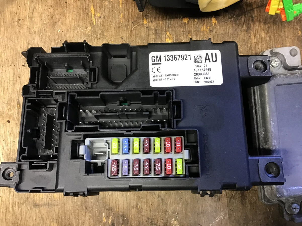 VAUXHALL CORSA D 1.2 PETROL ECU KIT 55577834 AATX A12XER 2010 20146