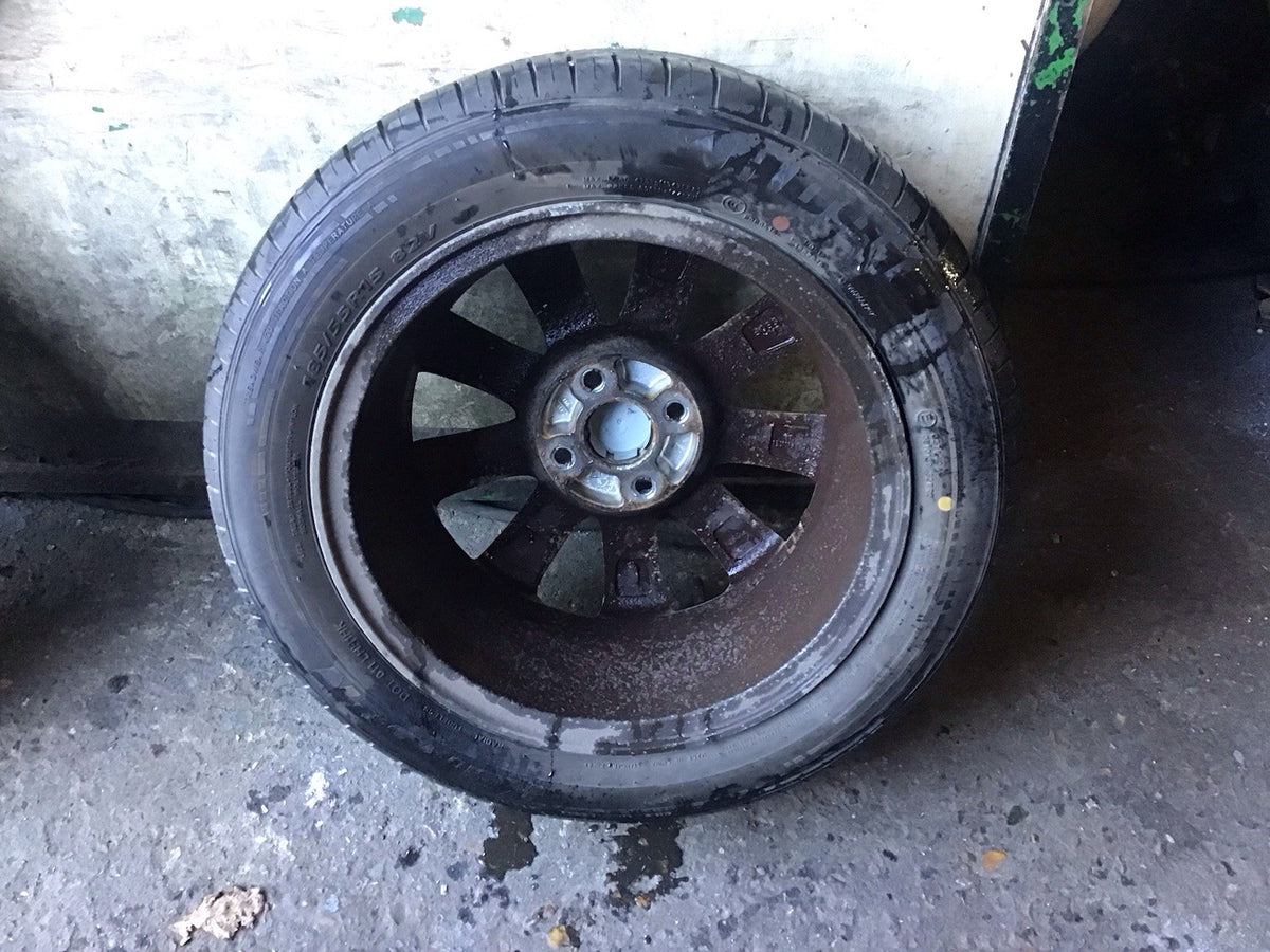 HONDA  JAZZ ALLOY WHEEL 15'' TYRE 185X55X15 SAA 560F6