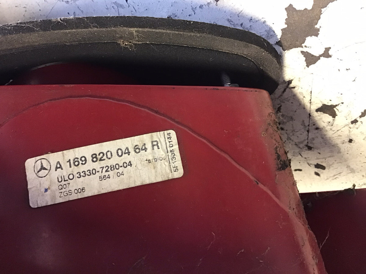 MERCEDES A CLASS W169 DRIVER SIDE O/S REAR LIGHT CLUSTER 2005 20083
