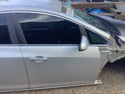 VAUXHALL ASTRA J DRIVER'S SIDE O/S FRONT  DOOR SOVERIGN SILVER Z176 2009 20152