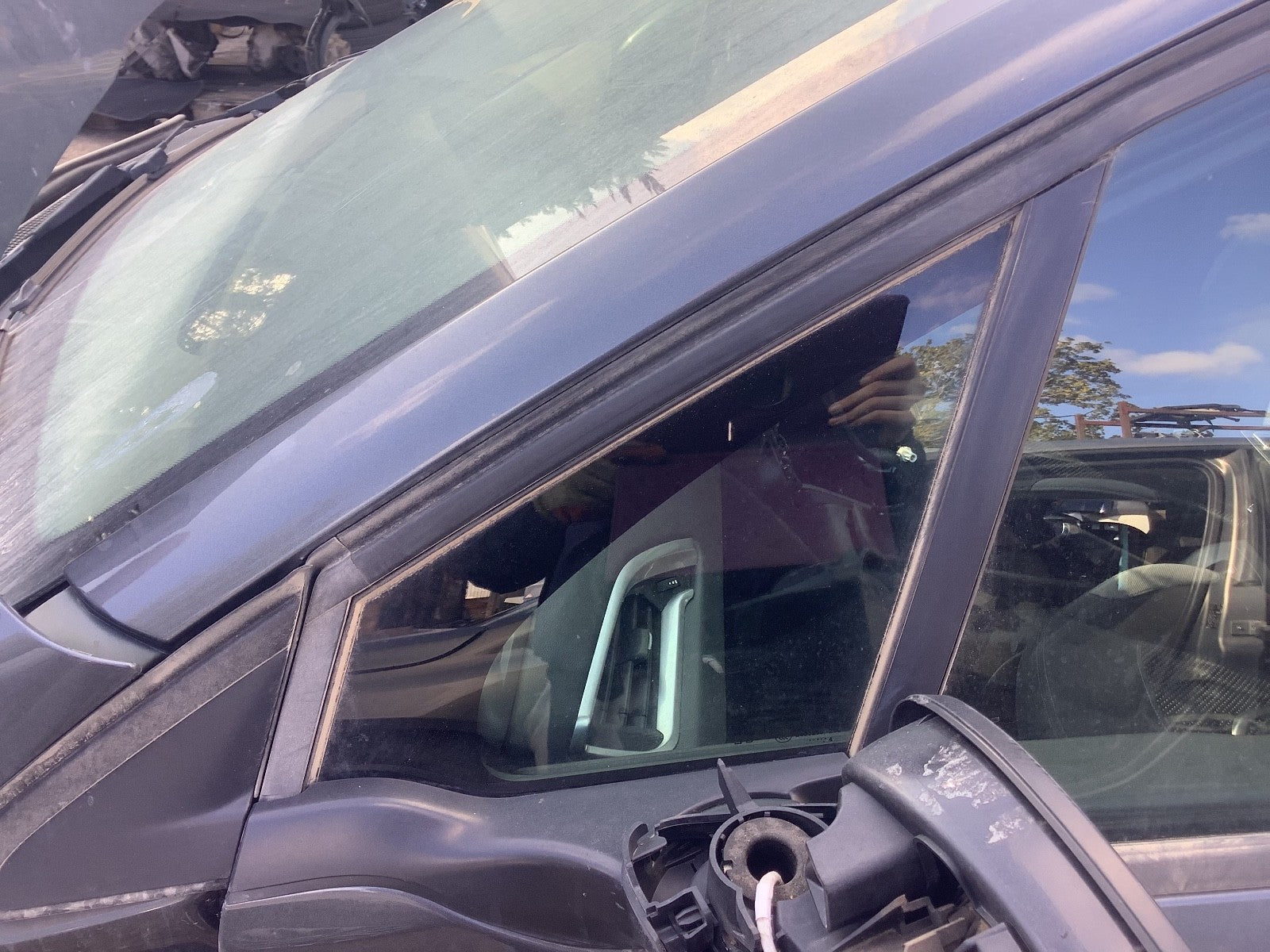 PEUGEOT 208 PASSENGER'S N/S SIDE FRONT QUATER WINDOW GLASS 2012 20181