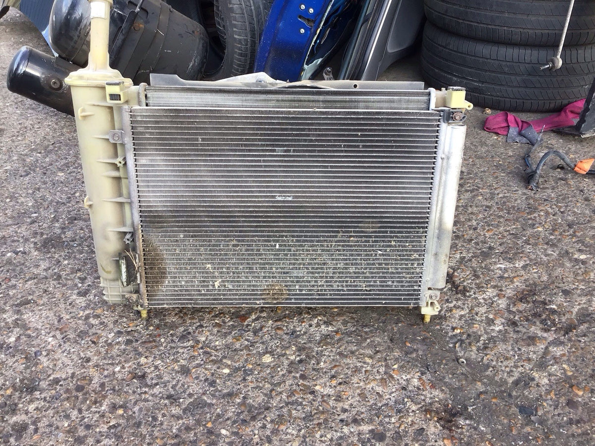 FIAT 500 FORD KA RADIATOR AIR CON RAD 1.2 PETROL 2009 20156