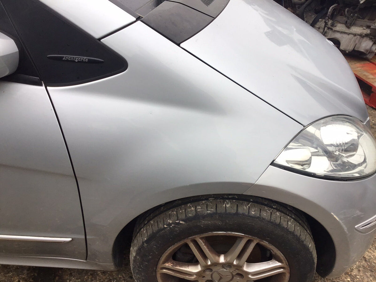 MERCEDES A CLASS W169 DRIVER'S SIDE O/S FRONT WING PANEL POLAR SILVER  2005 20110