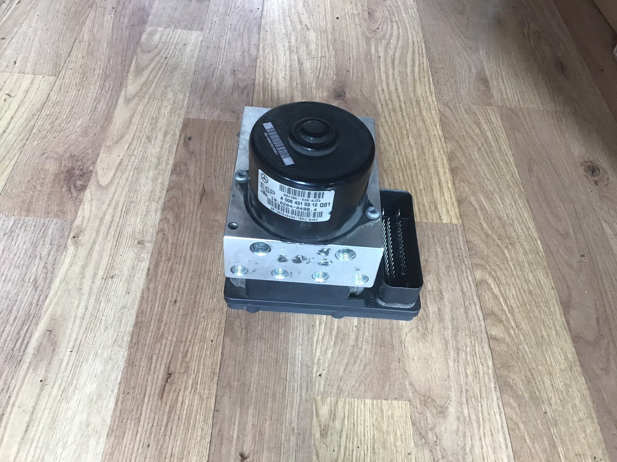 MERCEDES C CLASS W203 ABS PUMP MODULE A0064310312 2003 20081