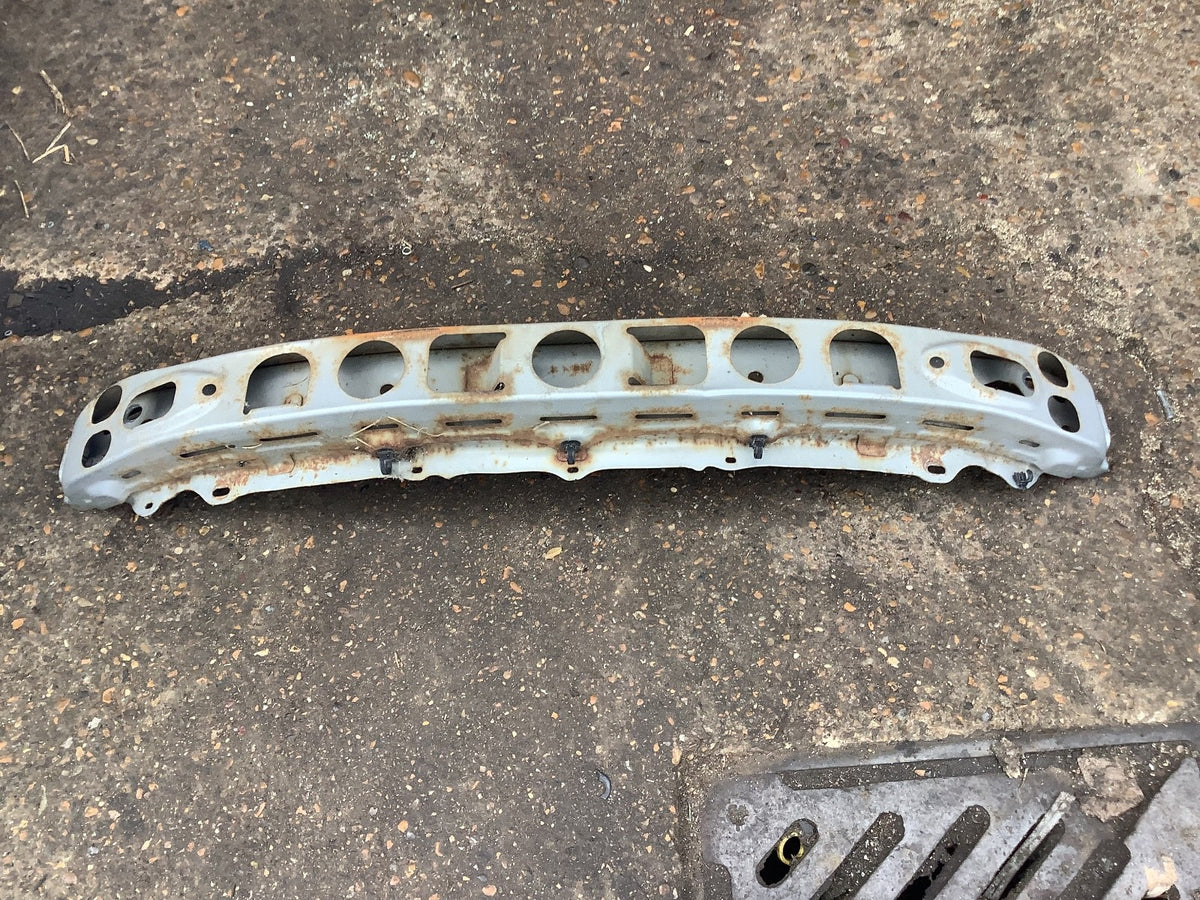 TOYOTA YARIS MK2 FRONT SUPPORT BAR CRASH BAR 2007 20110