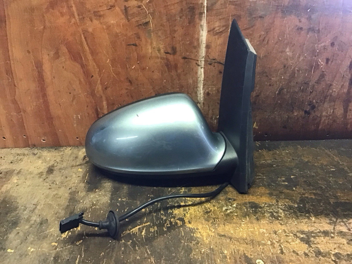 VAUXHALL ASTRA J DRIVERS SIDE DOOR MIRROR SILVER LAKE METALLIC 2009 20151