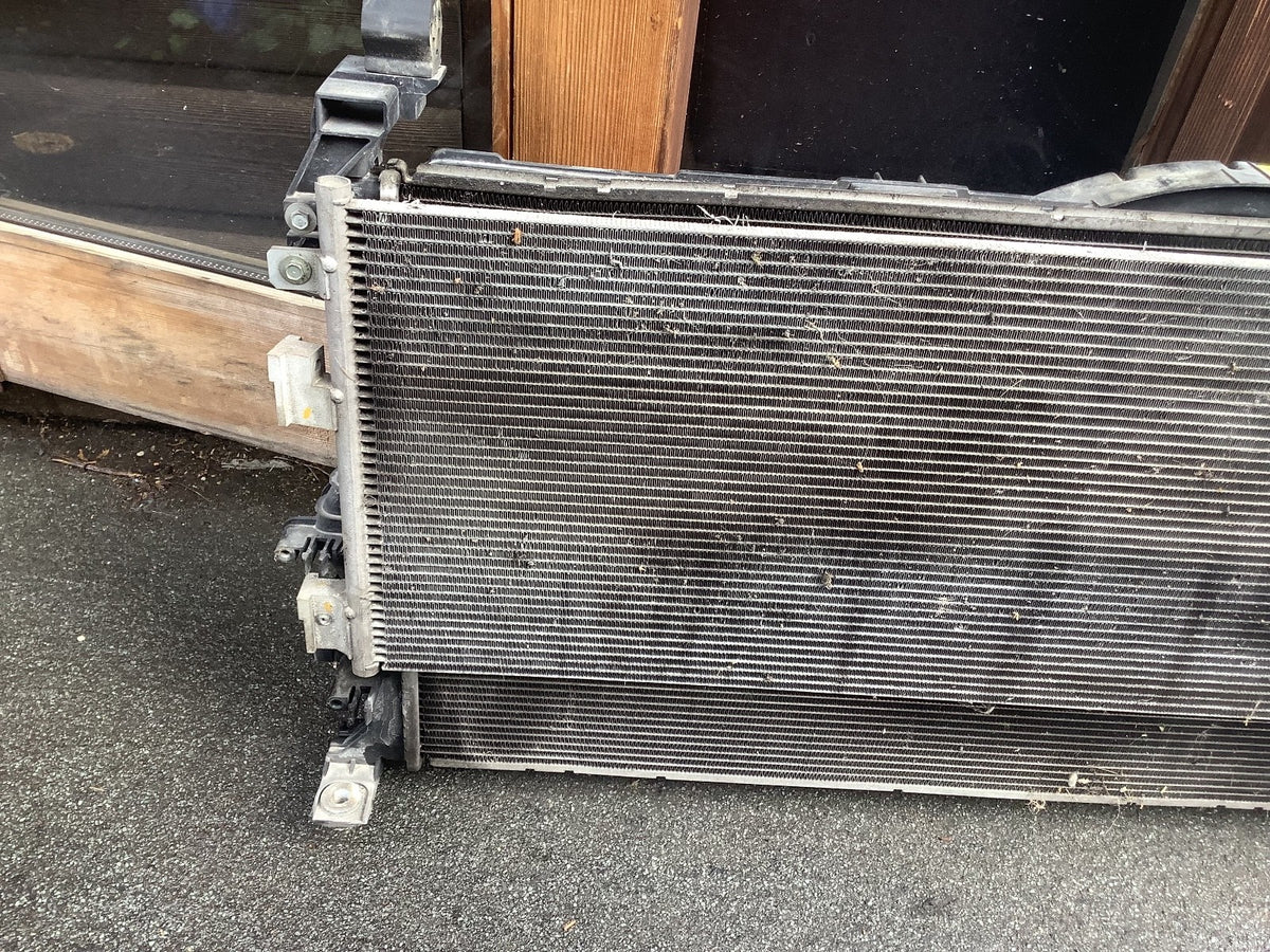 VAUXHALL CORSA E 1.4 PETROL AUTOMATIC RADIATOR PACK COWLING 8C8441000 2015 20194